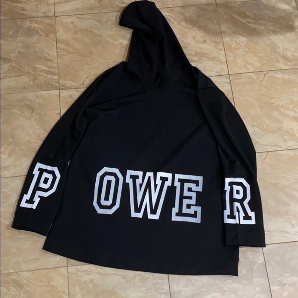 Pull over hoodie